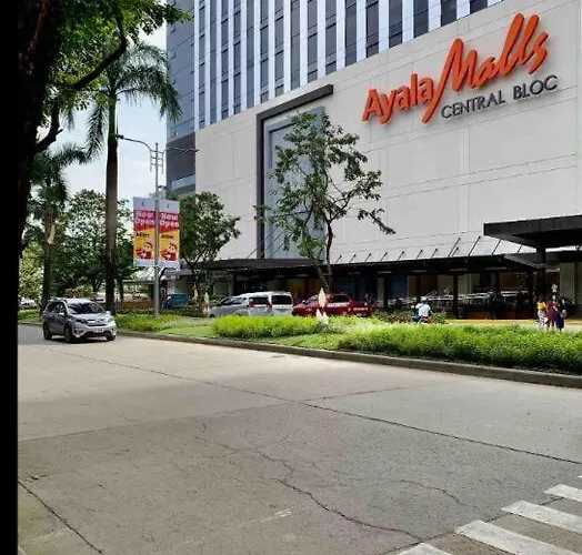 Kyreen At Riala, It Park *