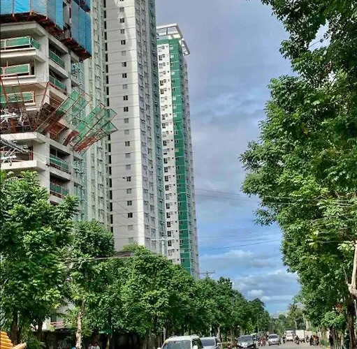 Kyreen At Riala, It Park Apartment *